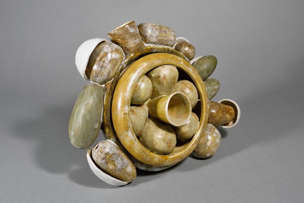 Beate Kuhn – untitled – 2013, 25x33x14cm – Galerie Metzger Gallery Kunst Keramik Plastik Art Ceramics Sculpture