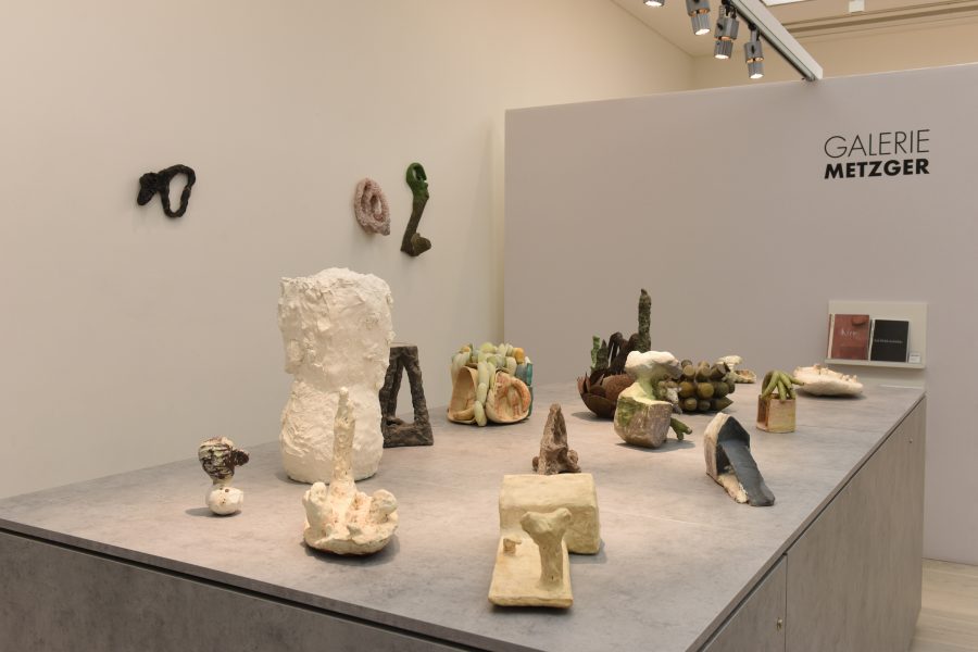 Collect 2018 – Beate Kuhn, Klaus Lehmann, Hans Fischer – Galerie Metzger, ceramics