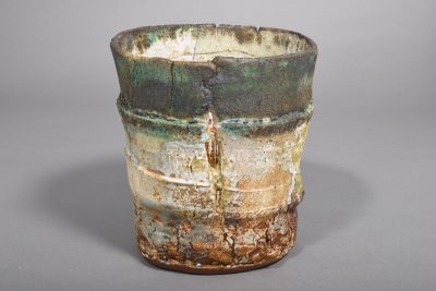 Rachel Wood – Gefäßkörper – 2019, 23,5x21x19 cm – galerie metzger angewandte kunst ceramic gallery