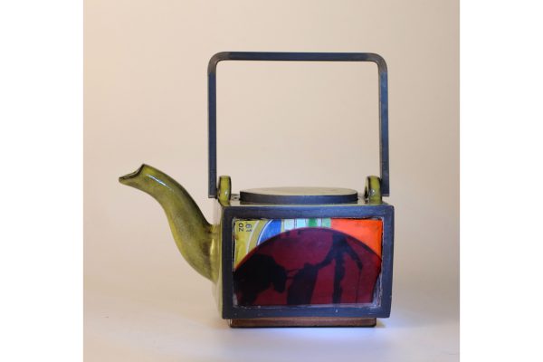 Kati-Juenger-Kanne-angewandte-kunst contemporary art ceramic vessel keramik galerie metzger