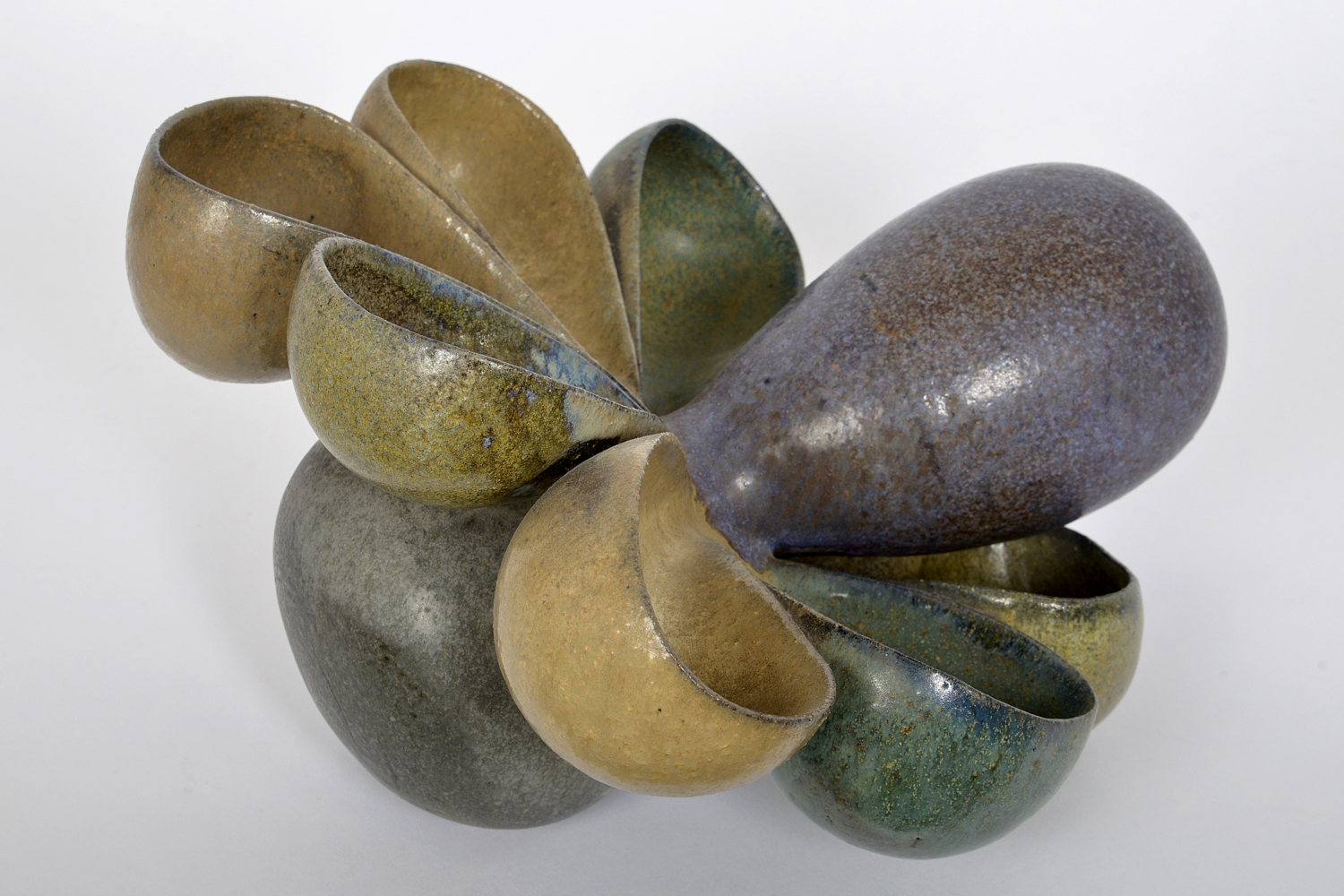 Beate Kuhn Ceramics And Sculpture In The Galerie Metzger beate-kuhn-ceramics-and-sculpture-in-the-galerie-metzger