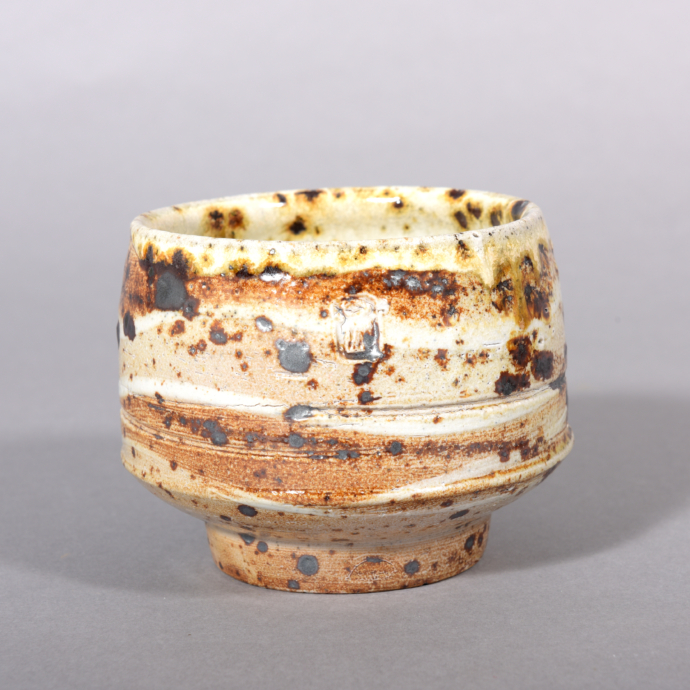 Iris Schoene - Chawan - 8x10 cm Iris Schoene - Chawan - 8x10 cm